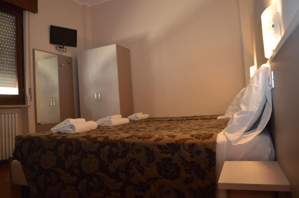 Hotel Arena Verona Luaran gambar